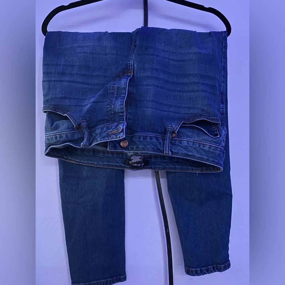 Dark Washed High Rise Jeans💙